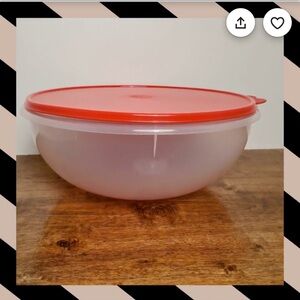 Tupperware Red and White Kitchen Bowl with Lid
